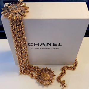 Authentic Chanel 18KT Gold Plated Vintage Belt/ Necklace